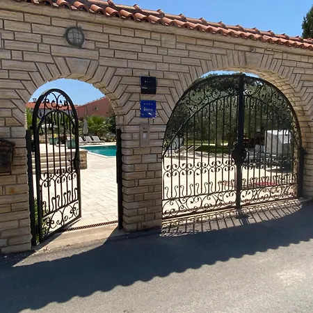 Apartamento Jalan Vrsi
